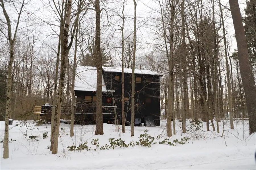 6 Path Road, Tolland, MA 01034 - Image #3