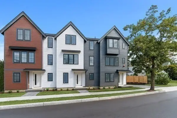 8 Elm Street #8, Newton, MA 02465 - Image #2