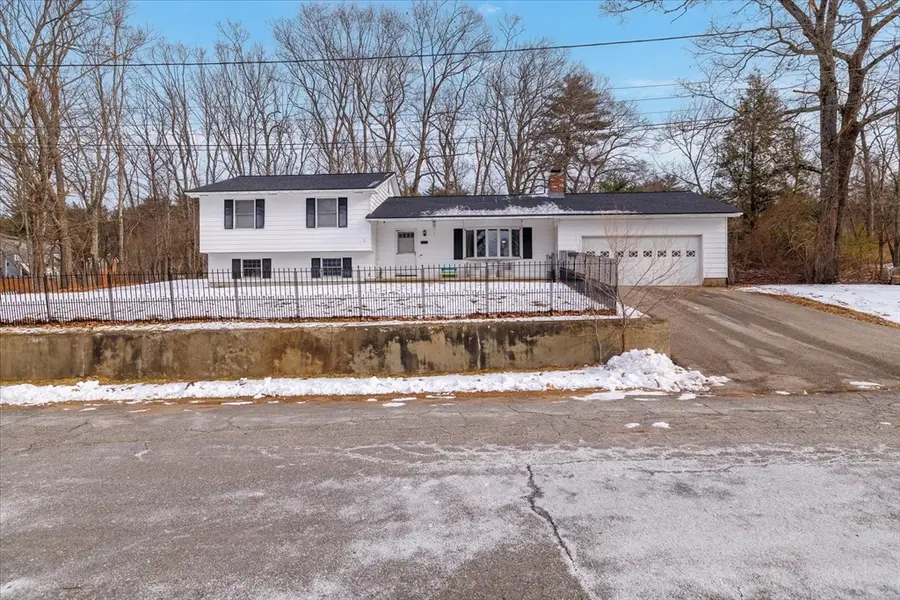65 Lakeview Ave, Athol, MA 01331 - Image #2