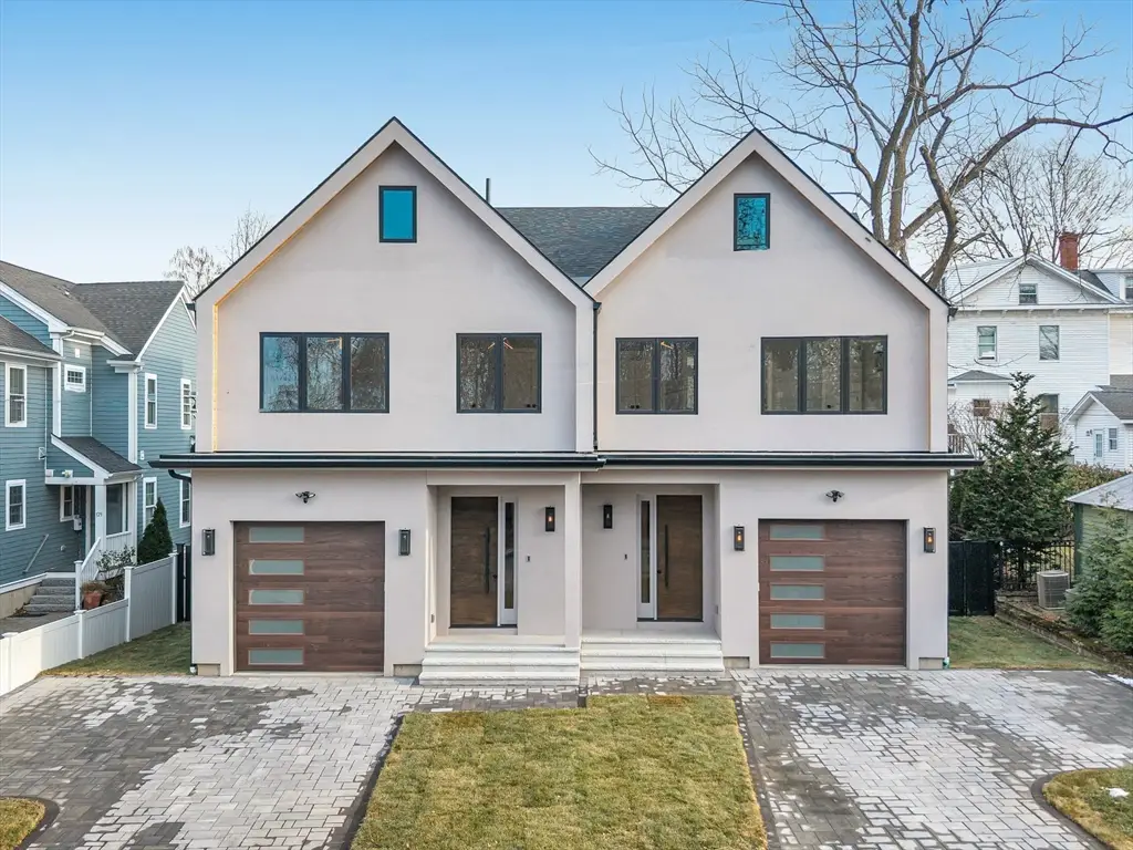 123-125 Waban St #125, Newton, MA 02458 - Image #1