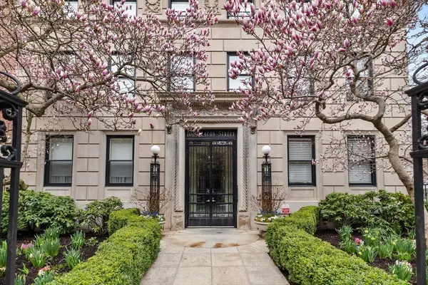 100 Beacon Street #6, Boston, MA 02116