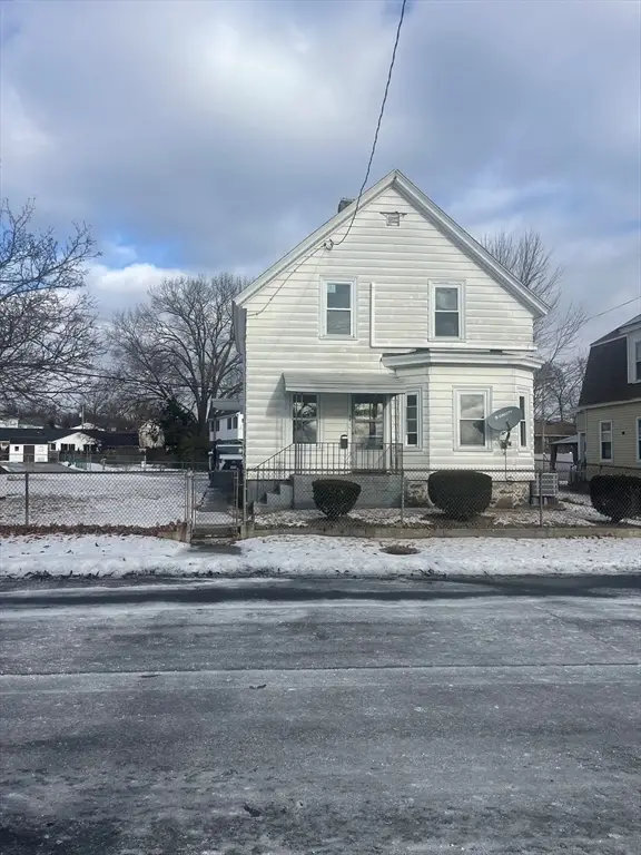 49 Sparks, Lowell, MA 01854