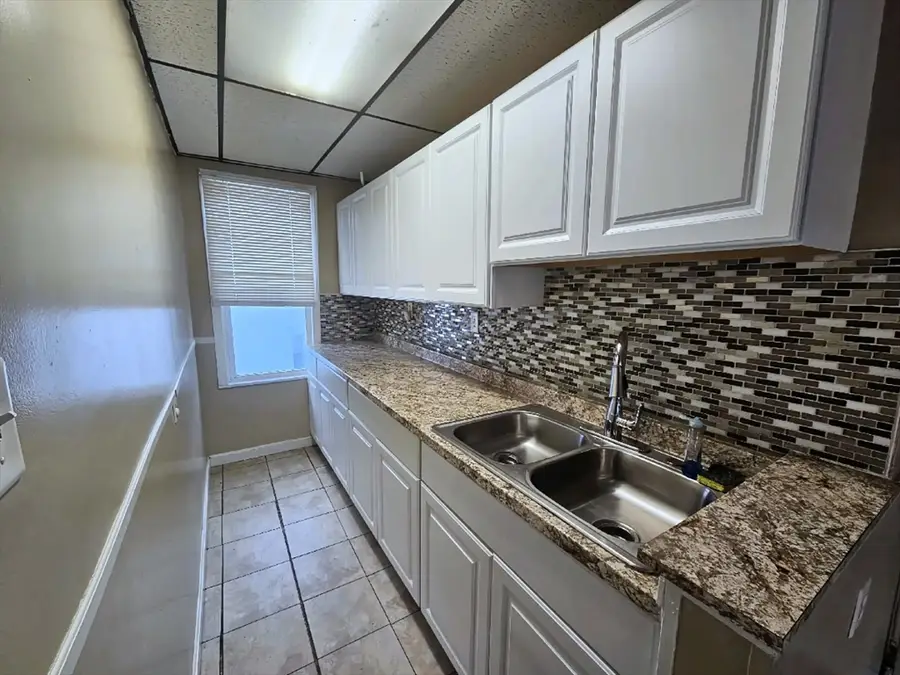 32 Granite, Worcester, MA 01604 - Image #3