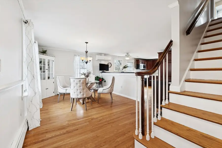 27 Temple St, Melrose, MA 02176 - Image #2