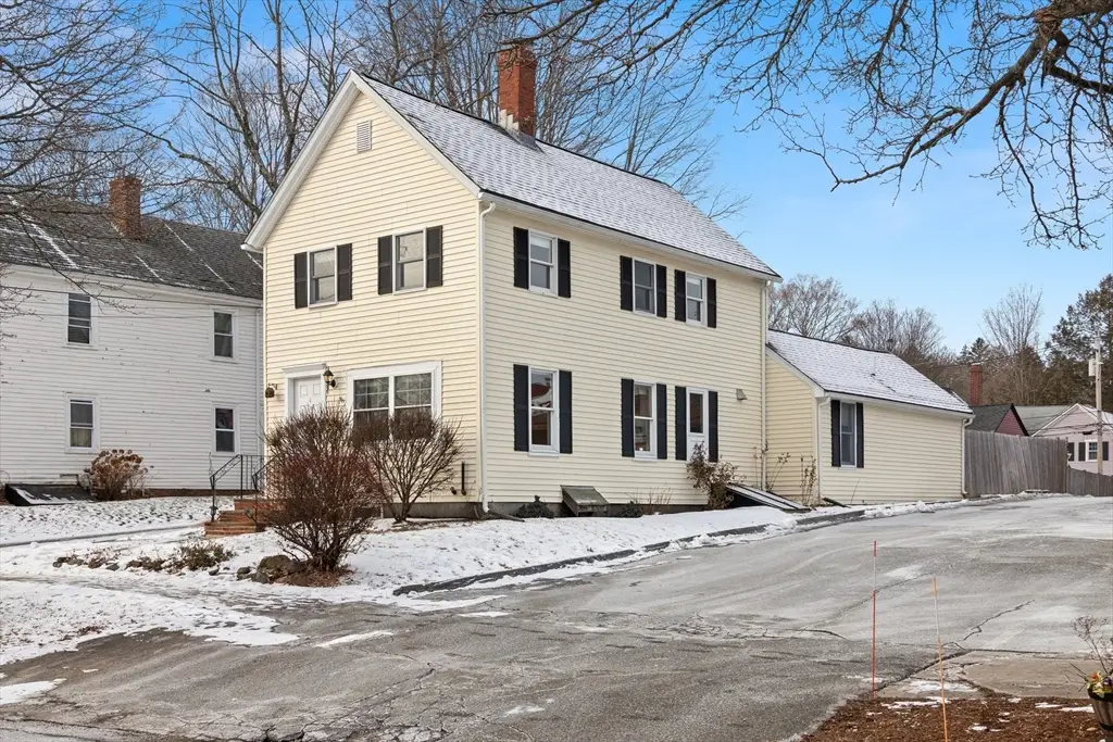 11 Central St, Georgetown, MA 01833 - Image #1