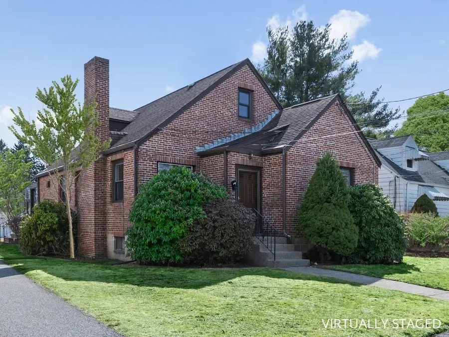 48 Albert Street, Waltham, MA 02453 - Image #2