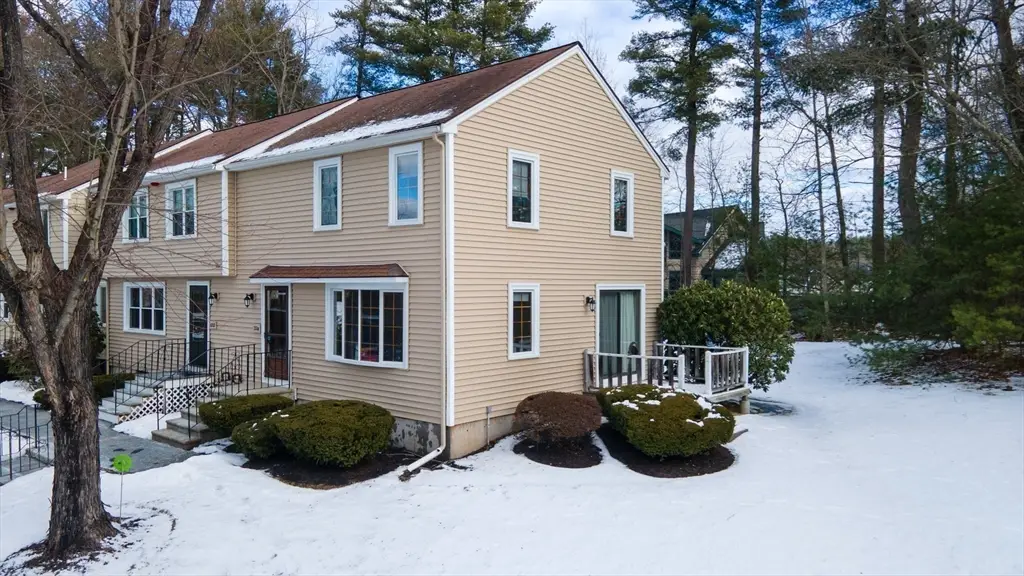 201 Cardinal Lane #201, Tyngsborough, MA 01879 - Image #1
