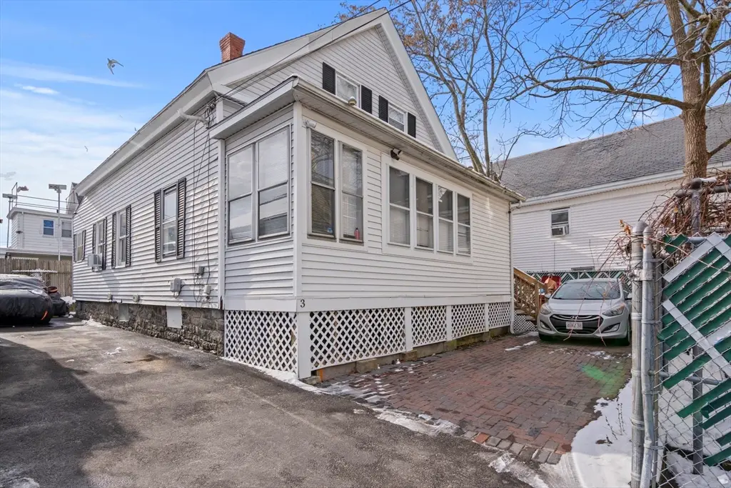 3 Butman Place, Lowell, MA 01851 - Image #1