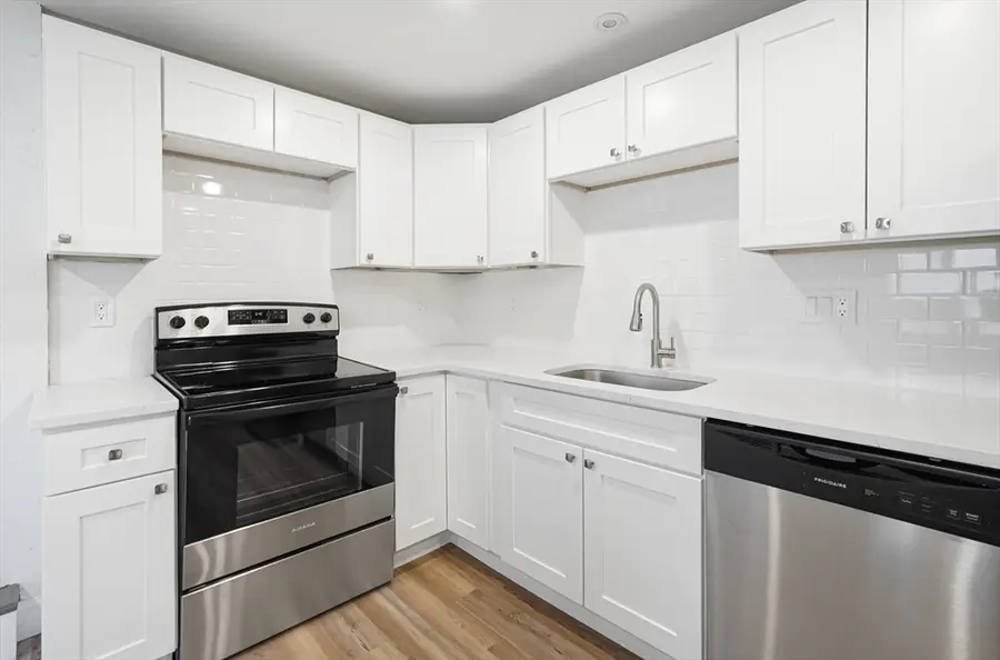 98 Southville #B, Southborough, MA 01772 - Image #3