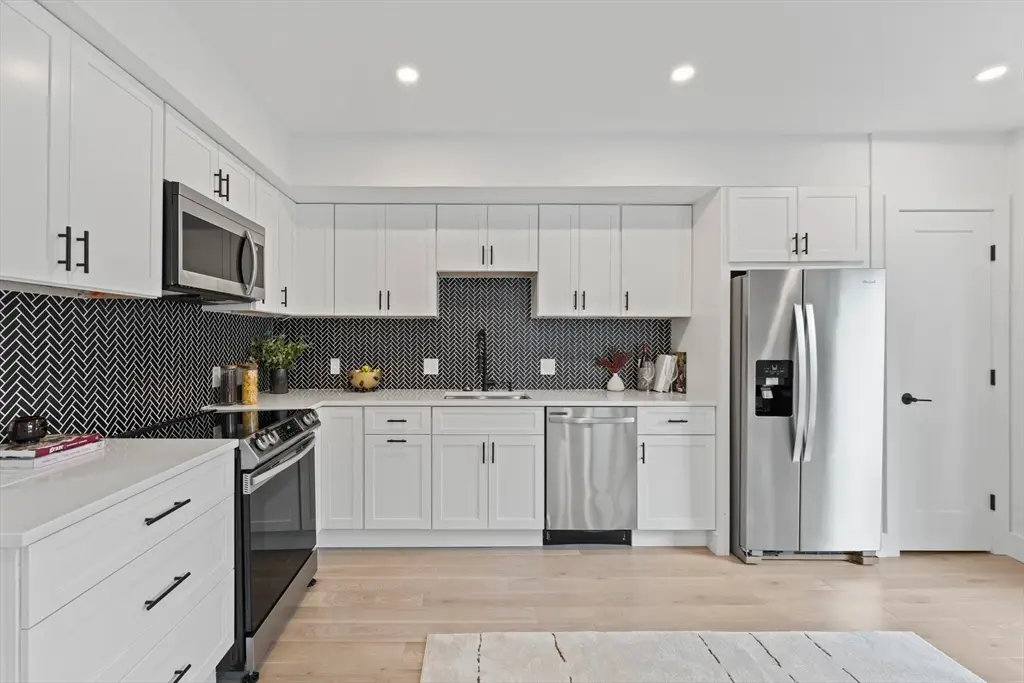 7 Wordsworth #1-1A, Boston, MA 02128 - Image #1