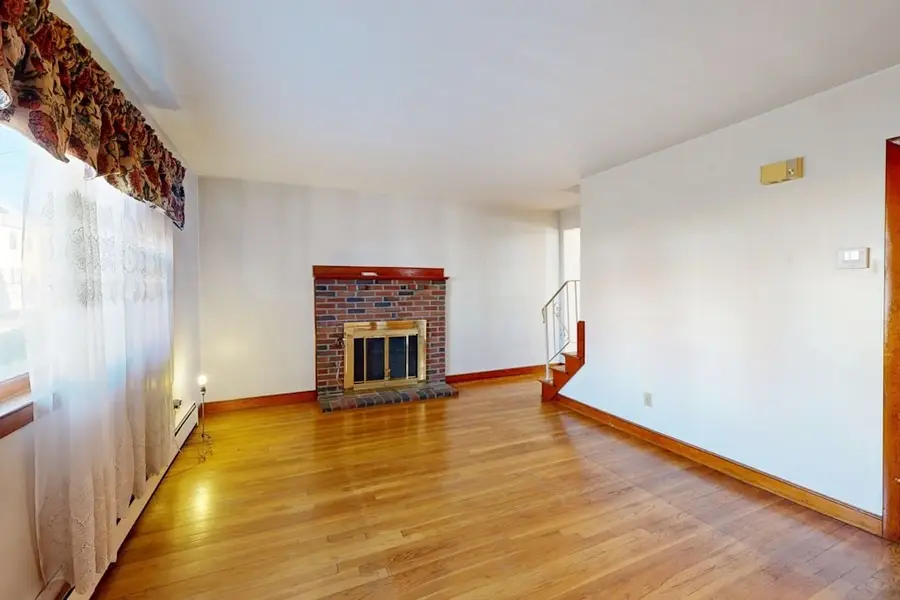 61 Fawndale Rd, Boston, MA 02131 - Image #3
