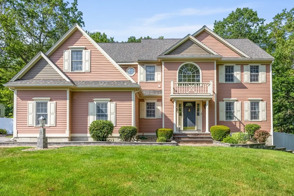 7 Eagle's Nest Road, Westford, MA 01886 - Image #1