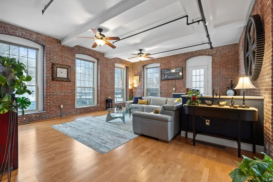 12 Brookside Rd #7, Westford, MA 01886 - Image #2