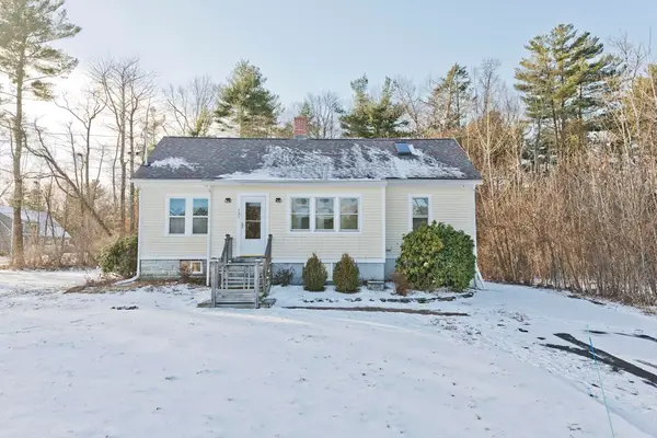137 Old Amherst Rd, Belchertown, MA 01007