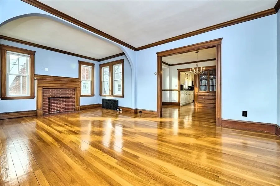 39 Maynard St, Arlington, MA 02474 - Image #3