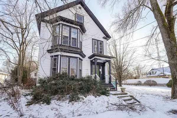 71 Main, Pepperell, MA 01463