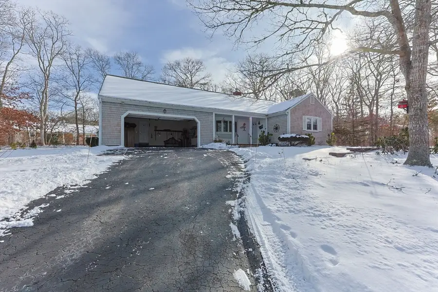 18 Six Penny Ln, Dennis, MA 02638 - Image #2