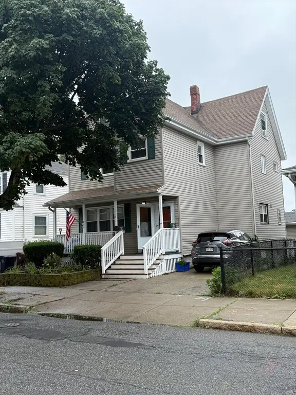 210 Hancock St, Everett, MA 02149
