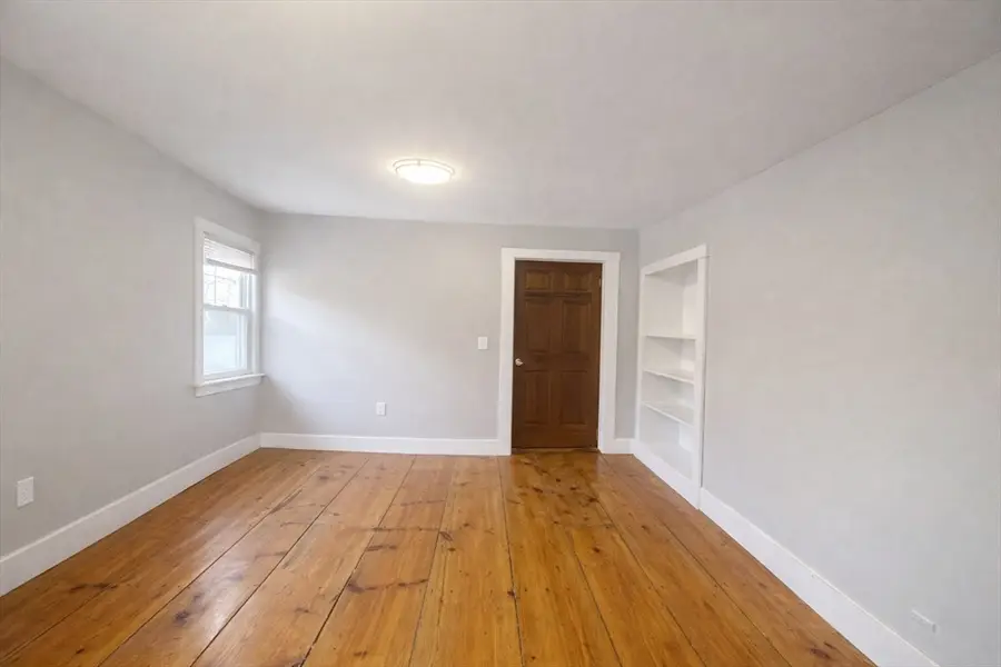 240 South St, Douglas, MA 01516 - Image #2