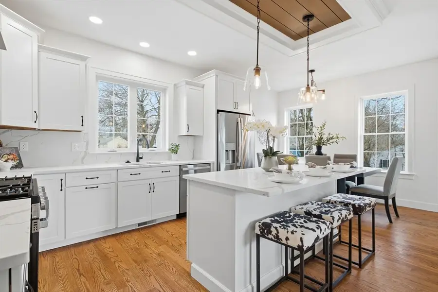 28 Arlington St, Woburn, MA 01801 - Image #3