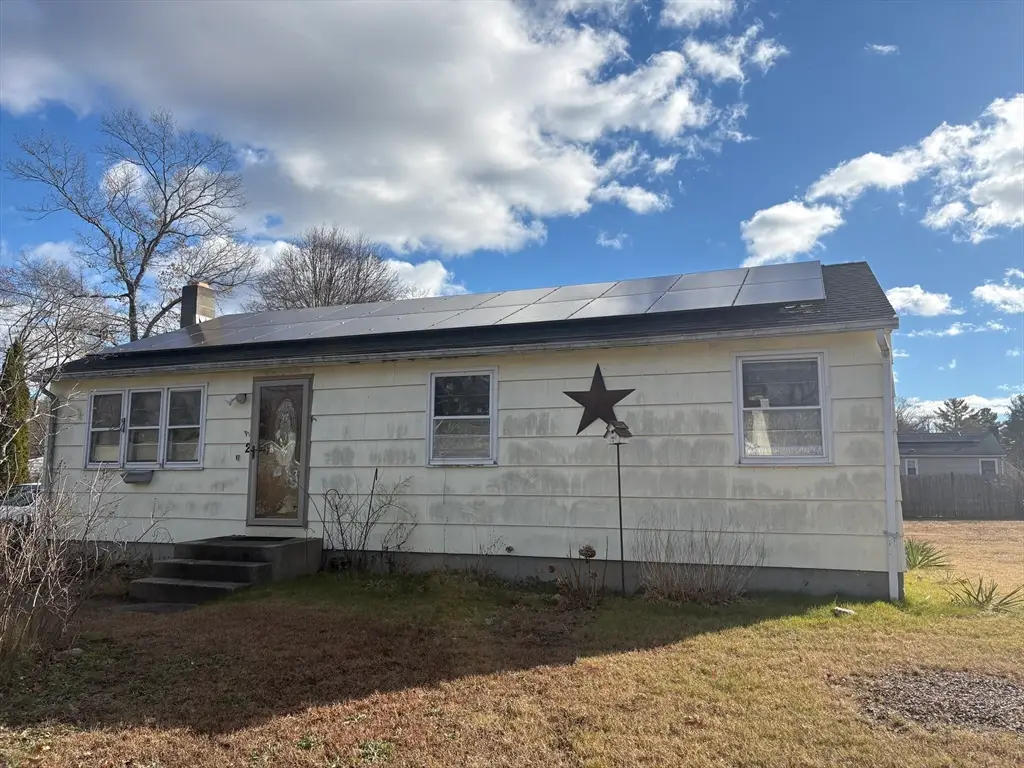 2 Bounty Rd, Oxford, MA 01540 - Image #1