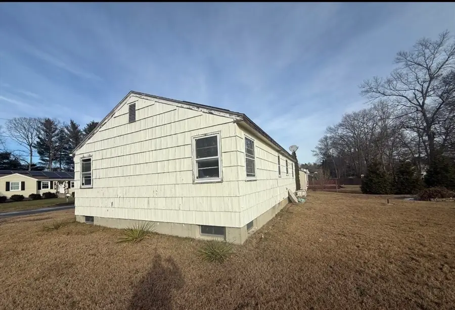 2 Bounty Rd, Oxford, MA 01540 - Image #3