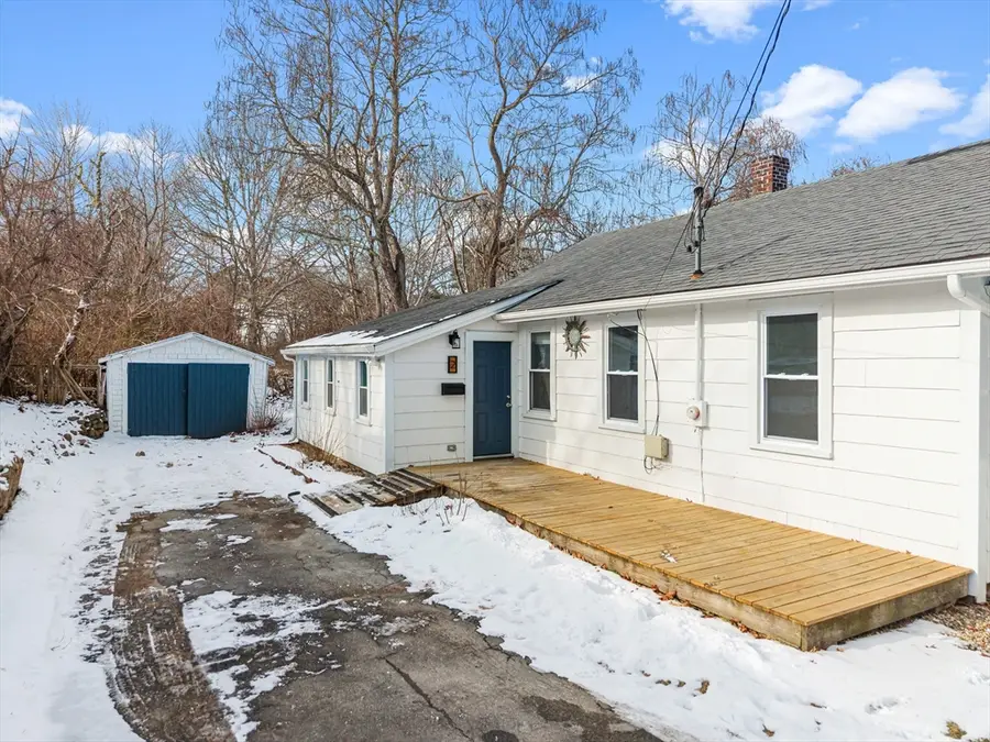 2 Oakdale St, Wareham, MA 02571 - Image #3