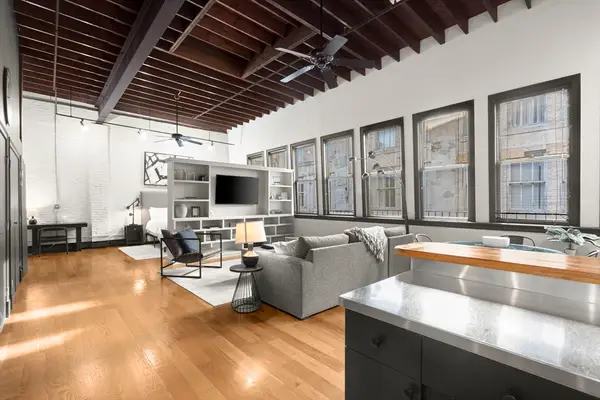 19 Stanhope St #3C, Boston, MA 02116