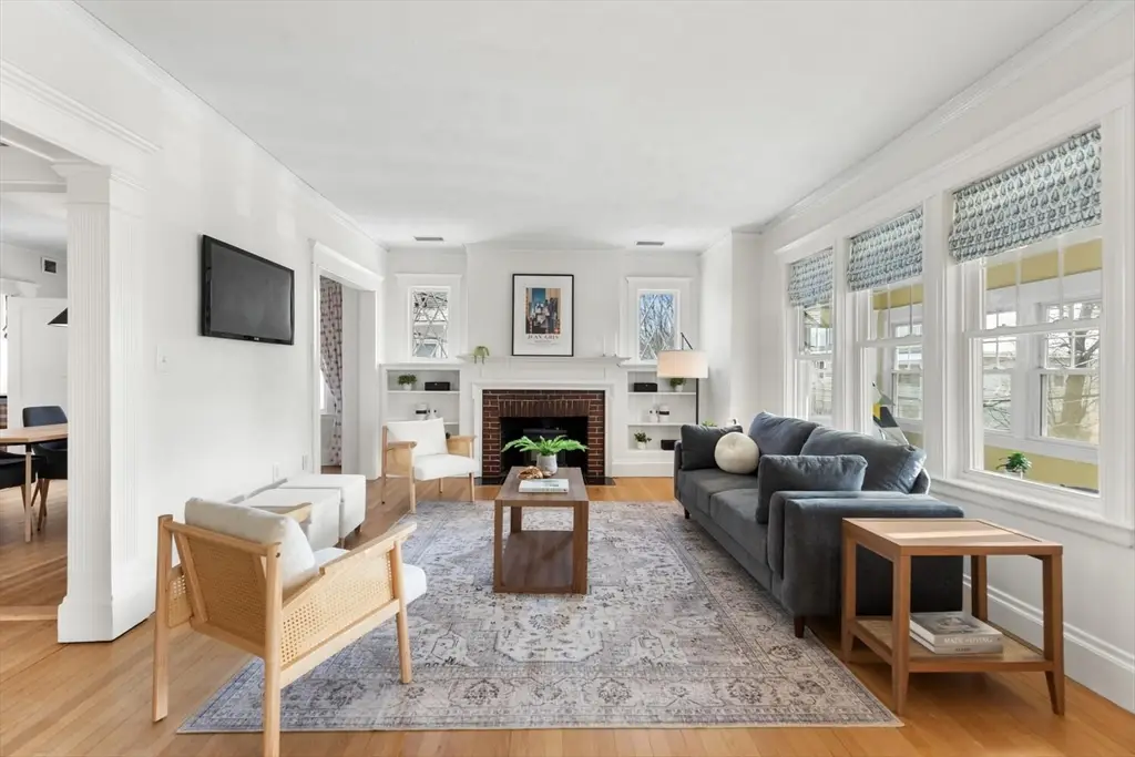 20 Chester Rd #2, Belmont, MA 02478 - Image #1