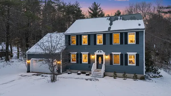 18 Lorri Rd, Derry, NH 03038