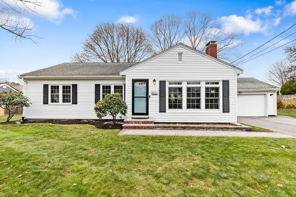 19 Berrywood Lane, Beverly, MA 01915