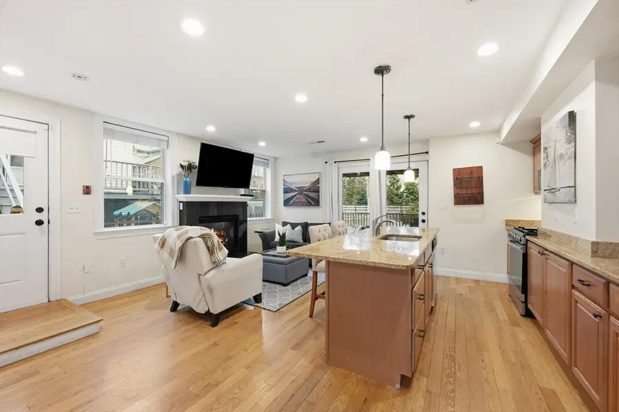 840 East 4th St #1, Boston, MA 02127 - Image #3