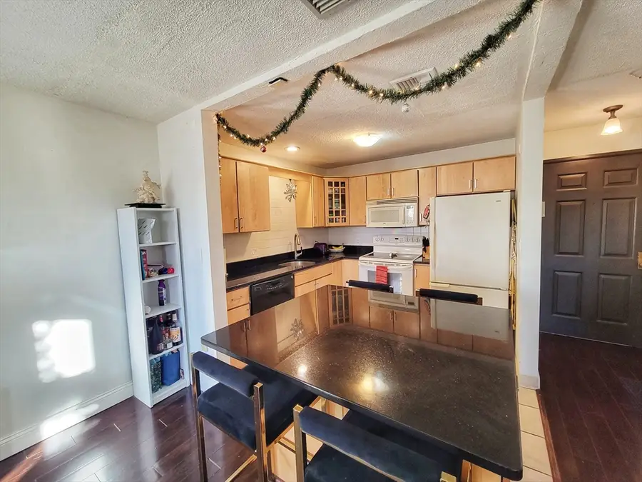 1029 Pleasant Street #20, Worcester, MA 01602 - Image #2