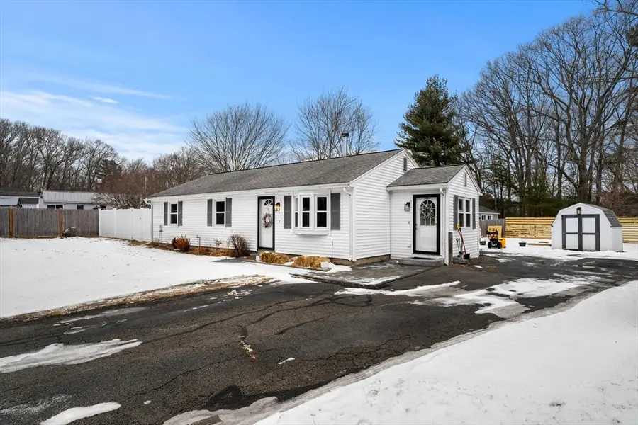 1 Democracy Dr, Amesbury, MA 01913 - Image #2