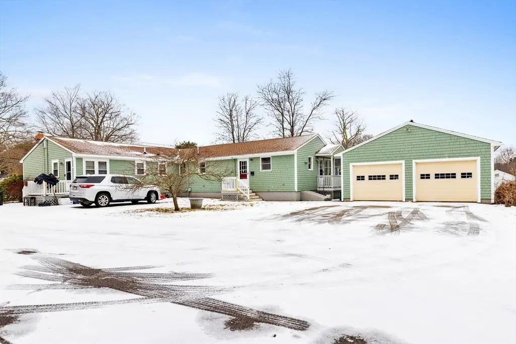 299 Asbury St, Hamilton, MA 01982 - Image #1