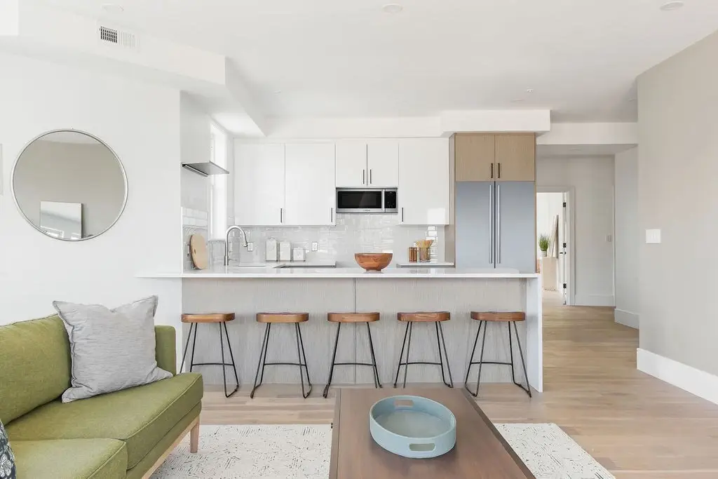 230 Washington St #4, Boston, MA 02135 - Image #1