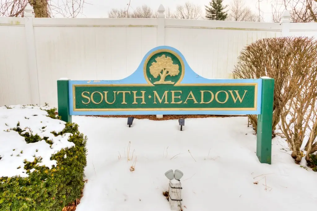 65 Brookdale Cir #65, Shrewsbury, MA 01545 - Image #1