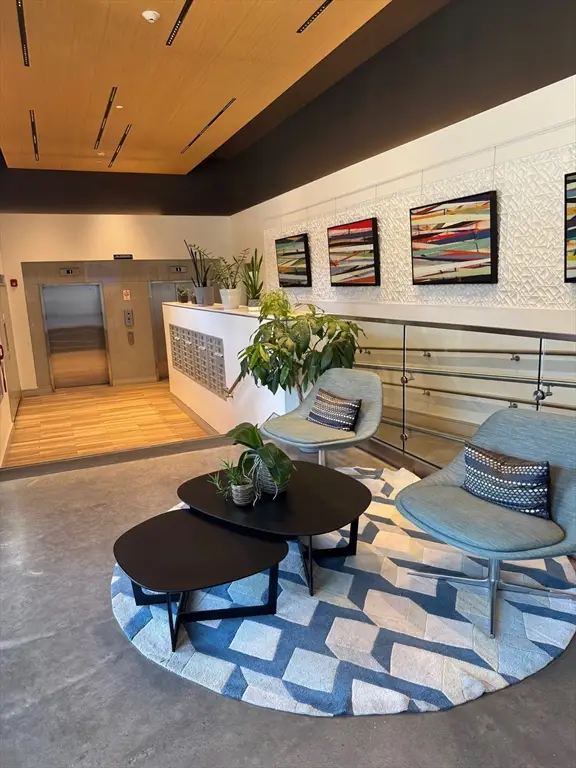 180 Telford St #413, Boston, MA 02135 - Image #2