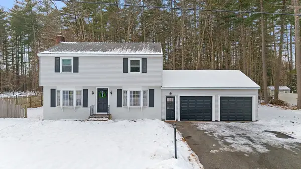 9 Edgewood Ave, Merrimack, NH 03054