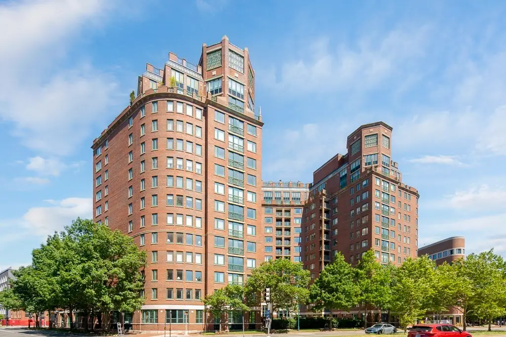 10 Rogers Street #415, Cambridge, MA 02142 - Image #1