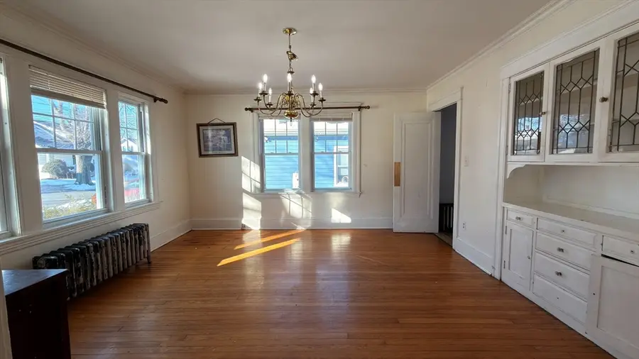 39 Whitmarsh Avenue, Worcester, MA 01606 - Image #3