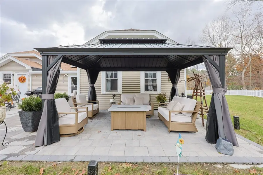 557 Dedham St., Wrentham, MA 02093 - Image #2