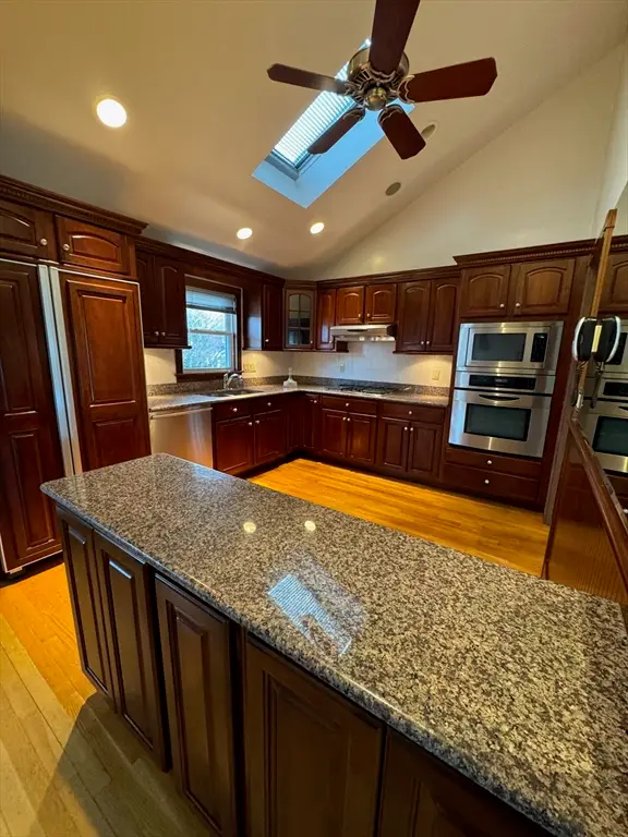 454 Lexington St, Woburn, MA 01801 - Image #3