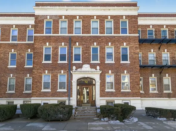 12 Ransom St #7, Boston, MA 02135