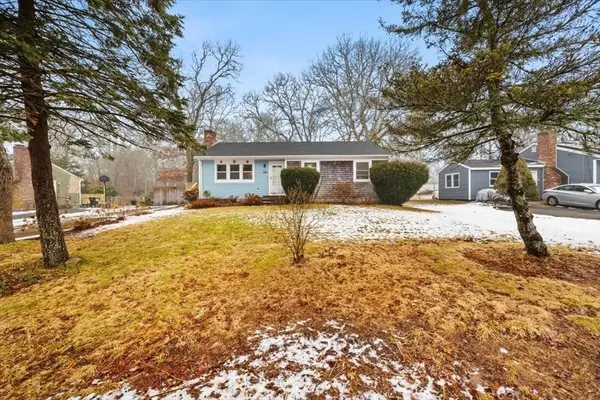 281 Megan Rd, Barnstable, MA 02601