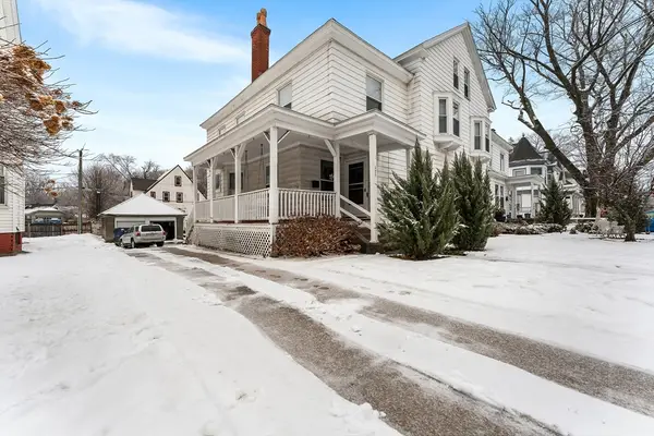 322 Highland St, Worcester, MA 01602