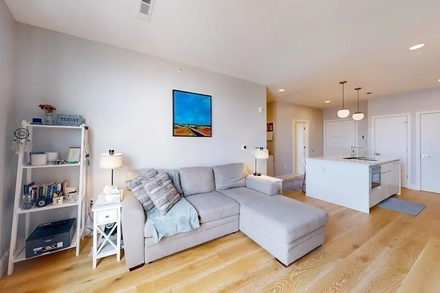 191 Washington #720, Boston, MA 02135 - Image #3