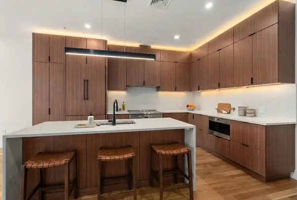 58 Kent #402, Brookline, MA 02445