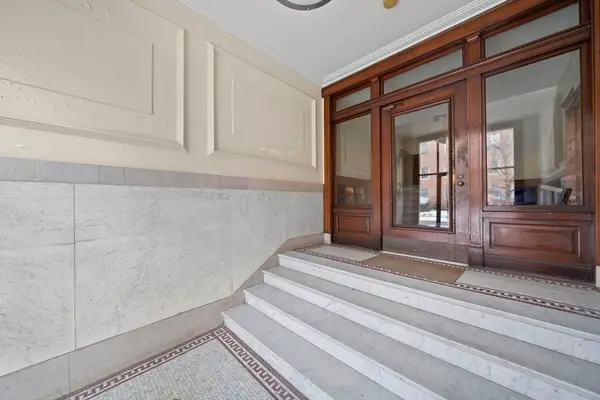 221 Saint Paul St, Brookline, MA 02446