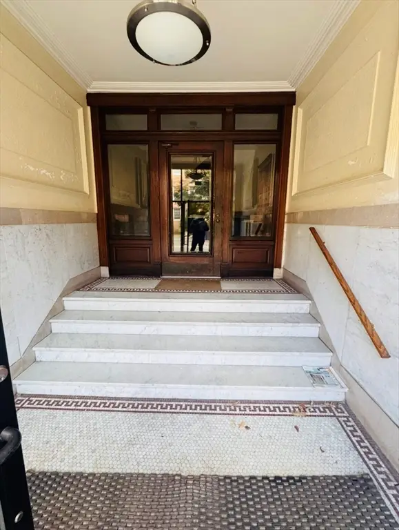 221 Saint Paul St, Brookline, MA 02446 - Image #3